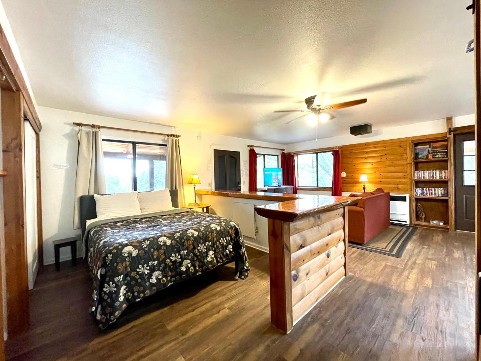 Sierra Mountain Lodge - Vacation Rentals - Yosemite Ahwahnee Exteriér fotografie